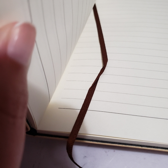 Gallant, V.E Schwab, journal from bookish box in tan color with blue foil design - Picture 6 of 8